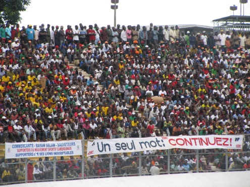Deux en un : la foule et l'importance que les Camerounais accorde à leur qualification à la Coupe du Monde!